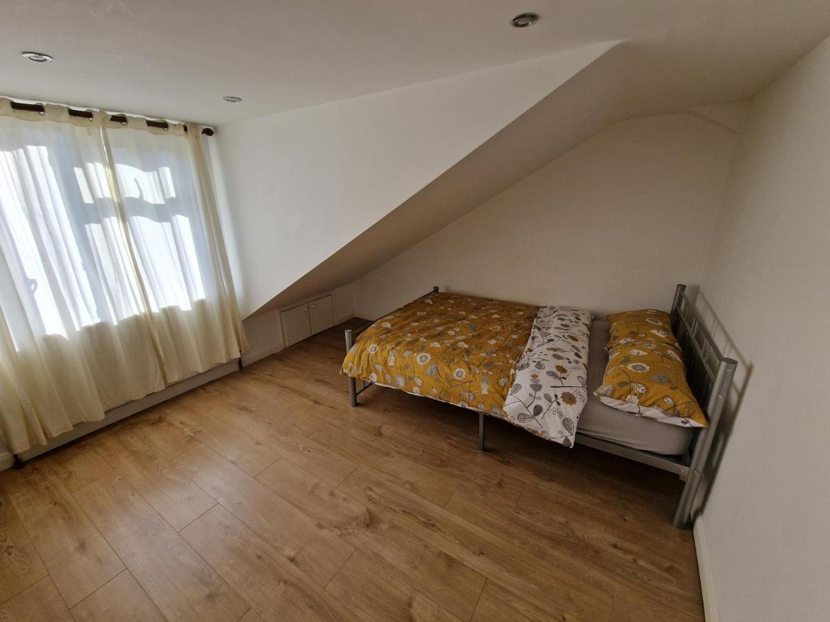 Mile End Budget Guesthouse 런던 외부 사진